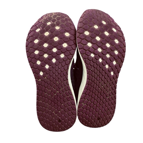 EUC New Balance Women’s Fresh Foam Arishi V3 Knit Running Sneaker Sz 7 - violet - Picture 8 of 10